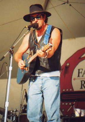 [Greg performing at FRFF 1999]